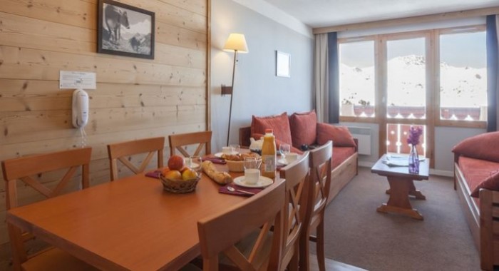 Les Constellations Apartments, La Plagne: Belle Plagne ski chalet, image 3
